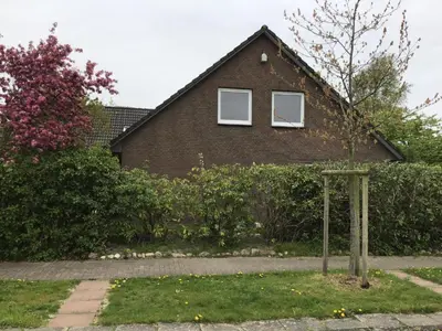 Ein Garten an der Unterkunft Ferienwohnung Ankerplatz