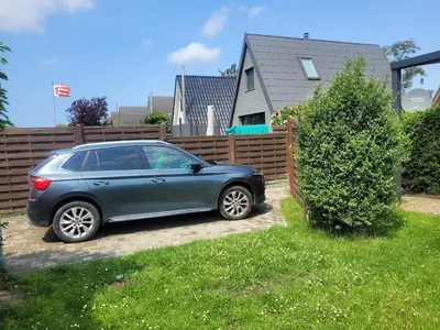 Ein Garten an der Unterkunft Nordseedeich
