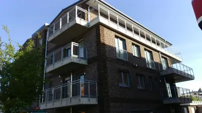 Das Gebäude in dem sich die Ferienwohnung befindet