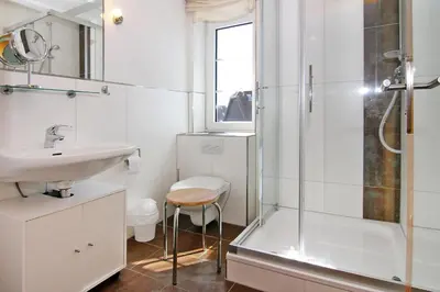 Ein Badezimmer in der Unterkunft Terraced house, Friedrichkoog-Spitze
