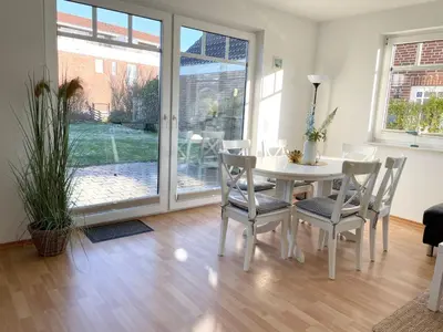 Ein Patio oder anderer Außenbereich in der Unterkunft Ferienhaus 'Haus Eversand'