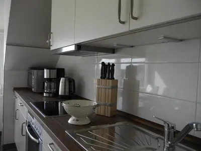Küche/Küchenzeile in der Unterkunft Ferienwohnung Zwischen Marsch u. Geest