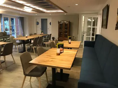 Ein Sitzbereich in der Unterkunft Hotel Wehrburg