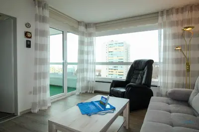 Ein Sitzbereich in der Unterkunft Urlaub mit spektakulärer Aussicht auf das Wattenmeer