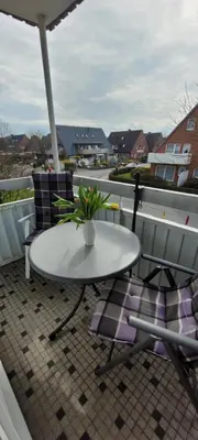 Ein Balkon oder eine Terrasse in der Unterkunft TOP Lage, FeWo an der Familienlagune Hundestrand