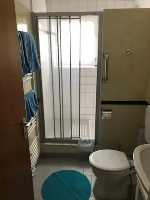 Ein Badezimmer in der Unterkunft HausTanneneck