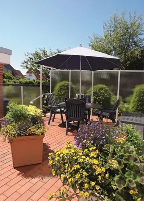 Ein Garten an der Unterkunft Haus Thorwarth - Hotel garni