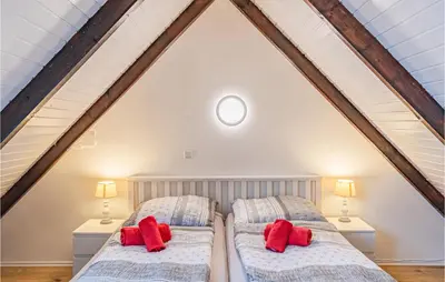 Ein Bett oder Betten in einem Zimmer der Unterkunft Awesome Apartment In Friedrichskoog
