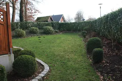 Ein Garten an der Unterkunft Ferienhaus Buchenblick