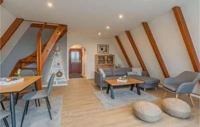 Ein Sitzbereich in der Unterkunft Stunning Home In Friedrichskoog