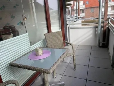Ein Balkon oder eine Terrasse in der Unterkunft Strandresidenz 108
