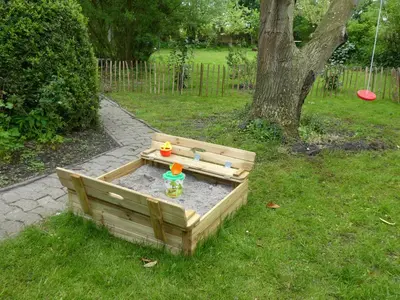 Ein Garten an der Unterkunft Ferienwohnung Nordlicht