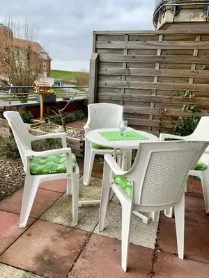 Ein Patio oder anderer Außenbereich in der Unterkunft de Bülk