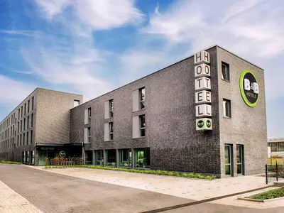 Das Gebäude in dem sich das Hotel befindet