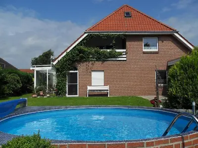 Der Swimmingpool an oder in der Nähe von Ferienwohnnung Kathrin