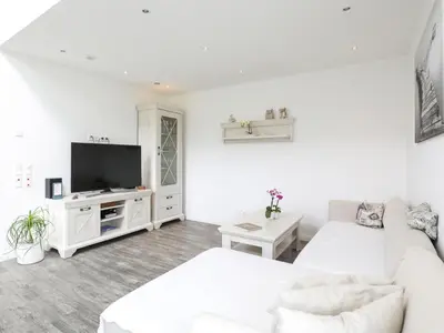 TV/Unterhaltungsangebot in der Unterkunft Holiday Home Sonnenschein by Interhome