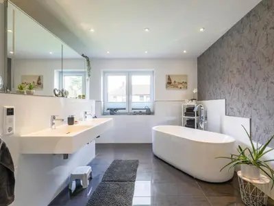 Ein Badezimmer in der Unterkunft Holiday Home Sonnenschein by Interhome