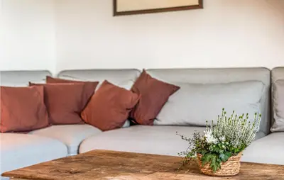 Ein Sitzbereich in der Unterkunft Cozy Apartment In Friedrichskoog-Spitze