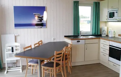 Küche/Küchenzeile in der Unterkunft Friedrichskoog-Deichblick 12