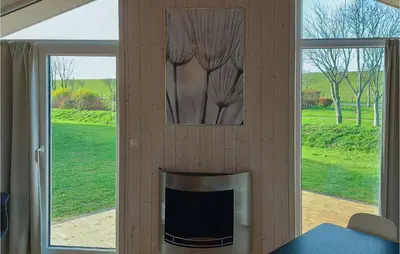 Ein Garten an der Unterkunft Friedrichskoog-Deichblick 14