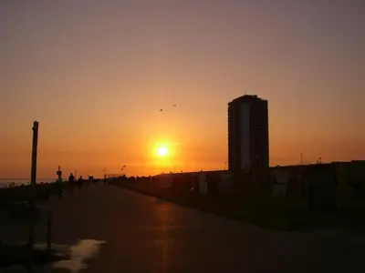 Blick auf den Sonnenuntergang/Sonnenaufgang von der Ferienwohnung aus oder aus der Nähe