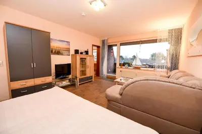 Ein Bett oder Betten in einem Zimmer der Unterkunft Haus 