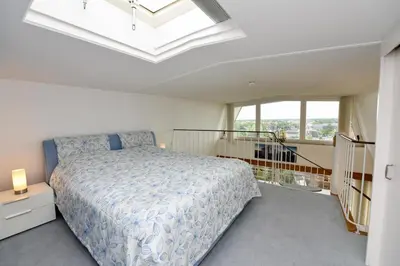 Ein Bett oder Betten in einem Zimmer der Unterkunft Haus 