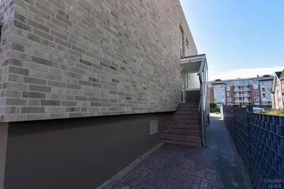 Das Gebäude in dem sich die Ferienwohnung befindet