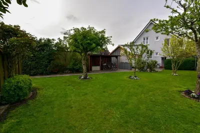 Ein Garten an der Unterkunft 