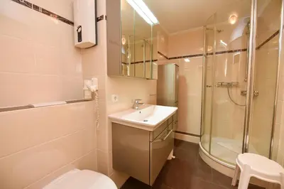 Ein Badezimmer in der Unterkunft Haus 