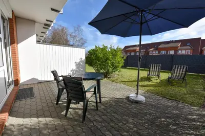 Ein Garten an der Unterkunft Haus 