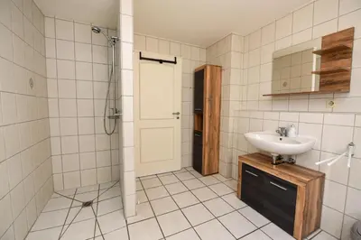 Ein Badezimmer in der Unterkunft Haus 