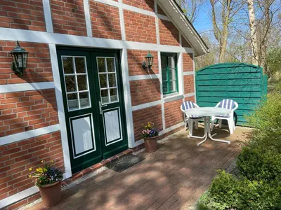 Das Gebäude in dem sich das Ferienhaus befindet