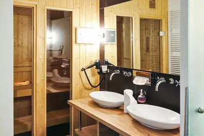 Ein Badezimmer in der Unterkunft Resort Deichgraf Resort Deichgraf 27-15