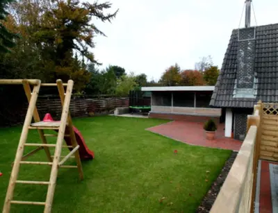 Ein Garten an der Unterkunft Ferienhaus Niemann