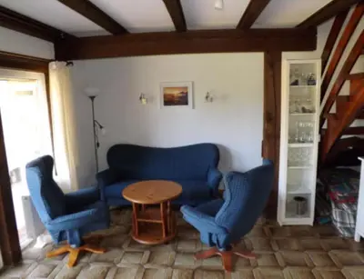 Ein Sitzbereich in der Unterkunft Ferienhaus Niemann
