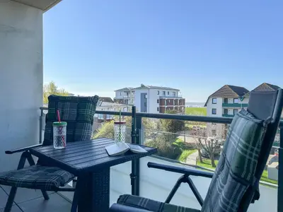 Ein Balkon oder eine Terrasse in der Unterkunft Haus Strandläufer Apartment 3 5 Strandgut