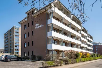 Das Gebäude in dem sich die Ferienwohnung befindet