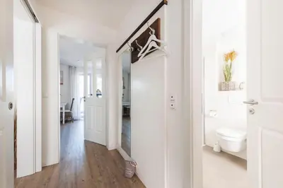 Ein Badezimmer in der Unterkunft Haus Deichkieker Apartment 3 3 Wattläufer