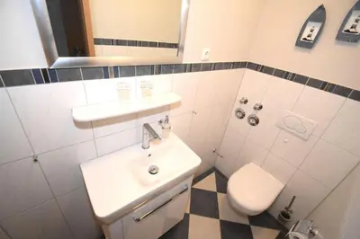 Ein Badezimmer in der Unterkunft Haus Seewärts Wohnen Apartment 3 1
