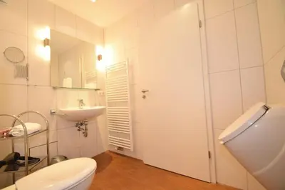 Ein Badezimmer in der Unterkunft Haus Ankerplatz Apartment 2 2
