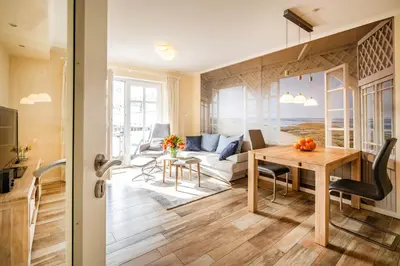 Ein Sitzbereich in der Unterkunft Haus Hafenresidenz Apartment 1 3
