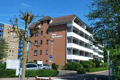 Das Gebäude in dem sich die Ferienwohnung befindet