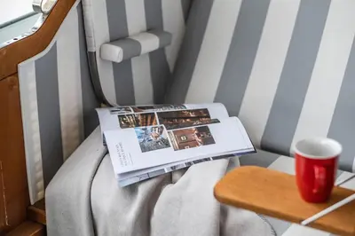 Ein Bett oder Betten in einem Zimmer der Unterkunft Haus Hafenresidenz Apartment 2 2