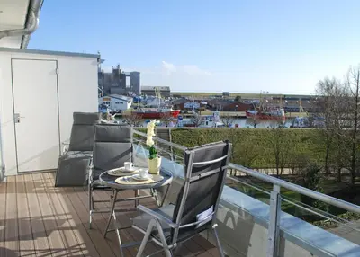 Ein Balkon oder eine Terrasse in der Unterkunft Haus Deichoase Apartment 3 1