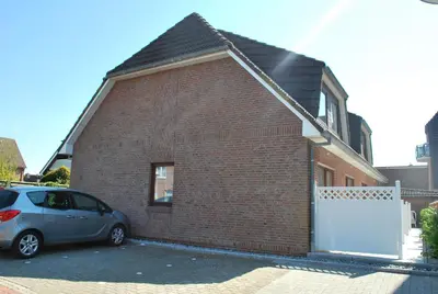 Das Gebäude in dem sich die Ferienwohnung befindet