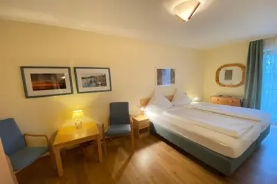 Ein Bett oder Betten in einem Zimmer der Unterkunft Haus Nordseeblick Wohnung 16
