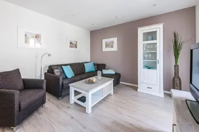 Ein Sitzbereich in der Unterkunft Haus Deichkieker Apartment 2 2 Deichpirat