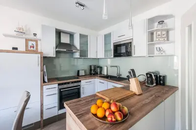 Küche/Küchenzeile in der Unterkunft Haus Deichkieker Apartment 2 3 Deichkrone