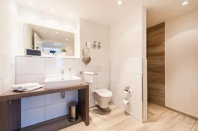 Ein Badezimmer in der Unterkunft Büsumer Reethus Apartment 1 2